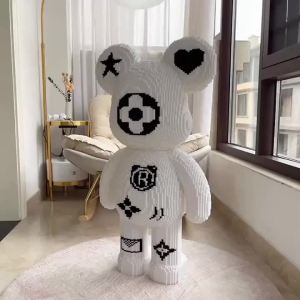 8653 Pieces of Fashionable Bear DIY Model Building Blocks Designed for Young and Adults