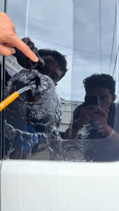 GARASI AGAN PAKET KACA MOBIL Pembersih Jamur Kaca Mobil dan Body Mobil Efek Daun Talas Visor Helm