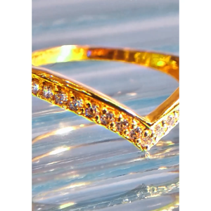 MJ Jewellery 375/9K Gold Zirconia Stone Layered V-Shaped Ring C86