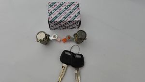 J01S08 HINO 300 SERIES DUTRO ALL MODEL DOOR KEY KUNCI PINTU DOOR LOCK WU300 WU410 WU600 WU720