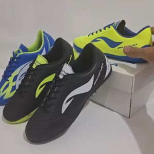 Panenka - Sepatu Futsal Anak 28-32 Kick & Fun Stabilo Ocean