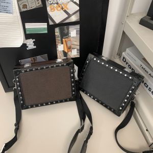 Túi Đeo Chéo Nam Thiết Kế Hộp Nhỏ Thời Trang Nhật Bản Mùa Hè Cảm Giác Cao Cấp Túi Đeo Vai Đơn Túi Đeo Chéo Thường Ngày