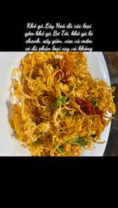 [HCM]500gr Khô gà lá chanh cay mềm Lày Hòa (1 BỊCH ZIP 500g) chế biến từ những nguyên liệu tươi mới đảm bảo vệ sinh an toàn thực phẩm