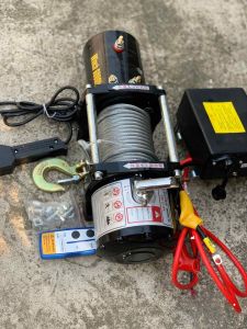 Tời điện ác quy 12v kéo xe kéo thuyền 6000lbs trọng tải kéo 2700kg cáp dài 15M có điều khiển từ xa