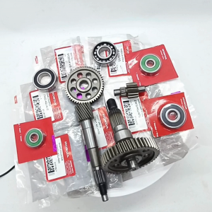 PAKET GIGI RASIO SET + BEARING HONDA KOJ BEAT DELUCE BEAT SPORTY LED BEAT STREET LED ALL NEW SCOOPY GENIO Kualitas original Presisi tidak bengkok dan awet anti karat ori asli AHM cakram disk