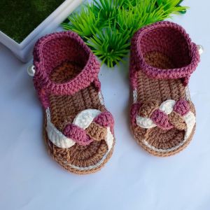 sendal bayi perempuan rajut baru ringan lembut nyaman di pakai