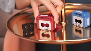 Voiced Keychain Mini Recorder Retro Sound  Music Retro Tape Can Playing Pendant Bag Decoration Retro Key Case Bag Valentines Day Birthday Gift