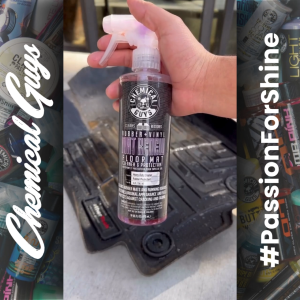 Chemical Guys Mat Renew Rubber And Vinyl Floor Mat Cleaner and Protectant (16 Fl. Oz.)