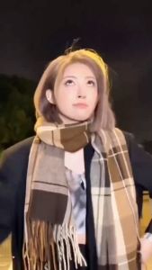 Chai Xịt Tuyết Tan Noel Giáng Sinh - Dùng Cho Tiệc Sinh Nhật Lễ Hội