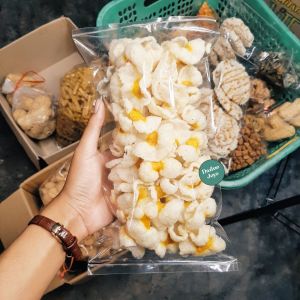 DARMO CAMILAN - Keripik Telur Asin 100gr