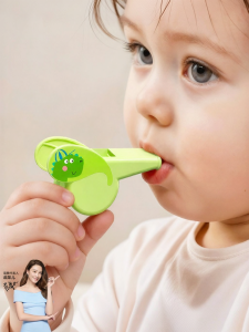 MPRINCE | Childrens Cartoon Design High-pitched Sound Whistle