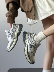 Skechers | Breathable Retro Running Shoes