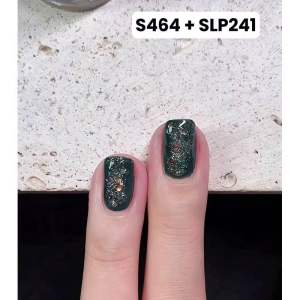 【SG Instock】Two Moons bundle of 2 Christmas / New Year Colour Waterbased Non Toxic Peelable Air Dry Nail Polish
