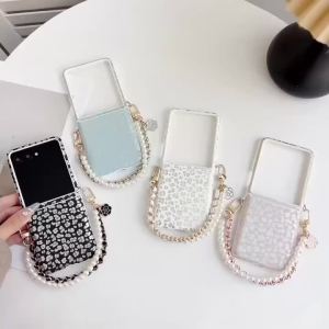 Phone Case Flower Charm & Hinge Protection Snake Pattern Leather For Samsung Galaxy Z Flip 8 7 6 5 4 Flip7 Flip6 Flip5 Flip4 5G