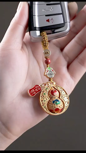 Rotatable Gourd Lucky Charm Keychain Pendant Safe Blessing Amulet Car Hanging Ornament Wealth Attract Key Accessory Good Luck Protection Feng Shui Decor for Bag
