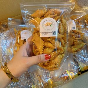 ขนมกรอบเค็ม รับรองถูกที่สุด