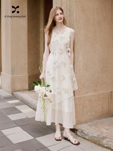 XIANGYING | French Style Floral Embroidery White Dress