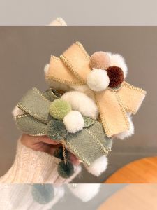 Large Butterfly Knot Furry Ball Hair Clip Womens Autumn Winter Plush Hair Accessories Luxury Feeling Shark Clamp Hair Decorations