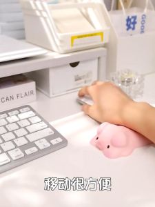 Vaka.shop แผ่นรองข้อมือ ลายการ์ตูนน่ารัก กันลื่น ราคาที่โปรดลอง!