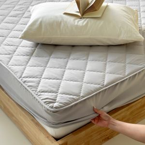 Pure Color Waterproof Quilted Bedding Protector Full Enclosure Anti-Slip Protection Cover Oil Resistant Bed Canopy Cotton Insert