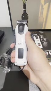 HIENA HYN-256 electric hair clipper stainless steel blade wireless rechargeable hair clipper hair trimmer oil head digital display hair clipper