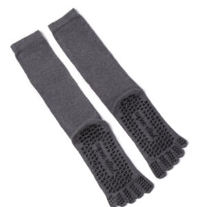 Mens Long Yoga Socks Absorb Sweat Professional Anti-slip Pilates Socks Five Fingers Mid-calf Fitness Sports Gym Socks