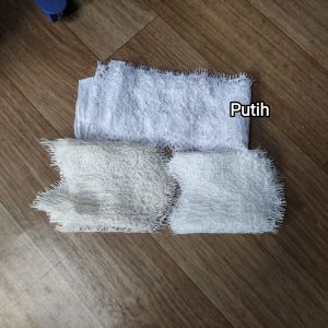 Renda kumis/renda brokat pinggiran P 1.5 M L 10cm