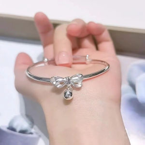 【♡Lovely girls house♡】Korean Style Bow Tie Bells Adjustable Bracelet for Women Girls Best Friend Simple Silver Jewellery Gift for Friends