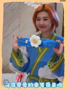 ผ้าคาดผม Wiggle Wiggle Hair Band  แท้ 100%