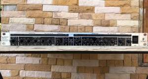 Behringer AUTOCOM PRO-XL รุ่น MDX1600  เครื่องคอมเพรสเซอร์/ลิมิเตอร์/เกท พร้อม Enhancer ในตัว UTOCOM มือสอง