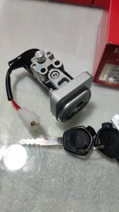 Kunci Kontak Honda Revo Abs - Key Set Assy KWW Plus Kunci Kontak Jok Belakang Motor Revo Abs Komplit