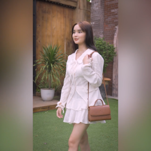 Bộ hộp quà YUUMY (Túi đeo chéo nữ YUUMY YN179 + Hộp quà YHQ2 + Túi giấy YTG2 + Túi rút BVR3838 + Thiệp cảm ơn YBT1)