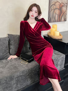 Elegant Wine Red Gold Velvet Dress Slimming Bodycon Style Velvet Skirt for Year End Party Lightweight Luxury Fashionable