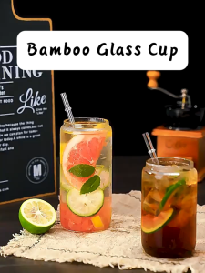 Snug Glass Material Glass Cup Simple Transparent With Straw Bamboo Wood Lid Reusable Glass Cup