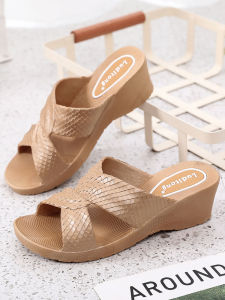 รองเท้าแตะพื้นยางสำหรับใส่ในบ้าน พื้นรองเท้า EVA สวมใส่สบาย รองเท้าแตะส้นสูงสำหรับผู้หญิงในฤดูร้อน สวมใส่สบาย สำหรับการเดินทางไปชายหาด