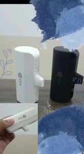 V2S PC02 2.4A Mini Power Bank 5000mah Built-In Cable Powerbank Pocket-Bar Type-C & iPhone Output