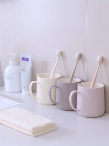 FaSoLa Plastic Mouthwash Cup Set High-Quality Couple Toothbrush Cup Simple Bathroom Cups for Home