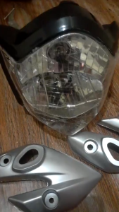 Reflektor Lampu Depan Vixion Old Vixion New 2008-2012 Plus Kupingan paket kumplit