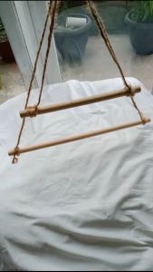 Hanger Kayu Dekorasi: Menambah Sentuhan Natural pada Interior