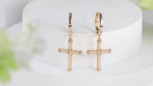 APIR D VVS1 Moissanite Cross Hoop Earrings for Women Men S925 Silver Sparkling Huggie Hoops Daily Hip Hop Party Fashion Jewelry