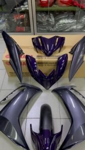 Yamaha LC135 V8 cover set HLY + sticker body HLY