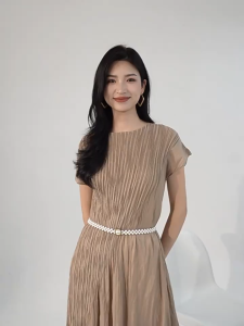 Miyake ชุดเดรสใส่ได้ทุกโอกาสจีบหน้าร้อนชุดสำหรับการเดินทางแบบประกบกันแบบพิเศษหรูหราเบาๆ2025ใหม่