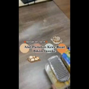 ( 1 PCS ) ALAT PARUT KEJU SERBAGUNA CHOCOLATE CHEESE GRATER STAINLESS STEEL SERBAGUNA