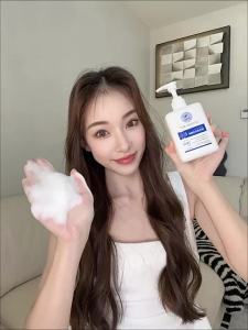 YZKMSKIN whitening facial cleanser 220g Deep Cleansing Hydrating Moisturizing Oil Control Foam Cleansing Moisturizing Cleansing Mousse