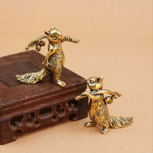 Solid Brass Office Desk Decoration Ornament Anti-Squirrel Bronze Tea Pet Craft Gift Handheld Piece
