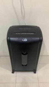 PAPER SHREDDER MACHINES CROSS CUT 18PCS 30LITTERS WITH 1YEARS WARRANTY ANT PAPER SHREDDER ANT-S1830C