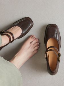 รองเท้า Mary Janes หนังแกะสีน้ำตาลสไตล์ย้อนยุคสำหรับผู้หญิง ส้นสูงปานกลาง รองเท้าแฟชั่นฤดูใบไม้ร่วง/ฤดูหนาว
