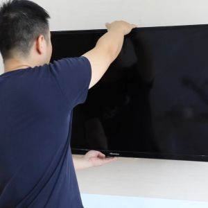 Wall Mount TV Bracket for tv size 32" -55" Swivel 90° Rotation Left & Right  Flexible Stretching & Rotating Tilting DY406