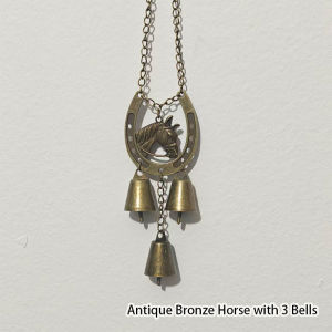 Handmade Vintage Metal Wind Chime Metal Horseshoe-Shaped Bell Ornament Home Decorative Hanging Piece for Home and Outdoor Decor