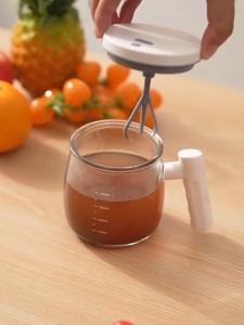 Automatic stirring coffee cup automatic mixing cup high speed automatic glass waterproof and easy to clean automatic electric protein powder mixing cup